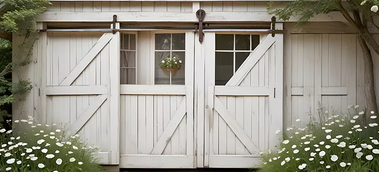 Rear Barn Door Repair in Leesburg, FL